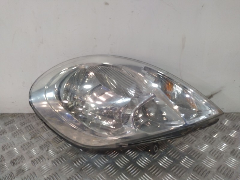 Recambio de faro izquierdo para opel vivaro a furgoneta (x83) 2.0 cdti (f7) referencia OEM IAM 8200701354  