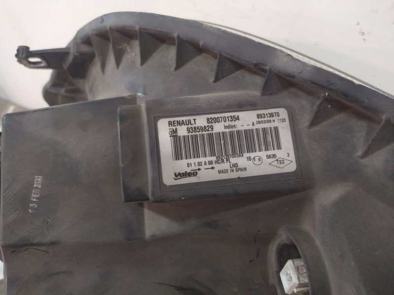 Recambio de faro izquierdo para opel vivaro a furgoneta (x83) 2.0 cdti (f7) referencia OEM IAM 8200701354  