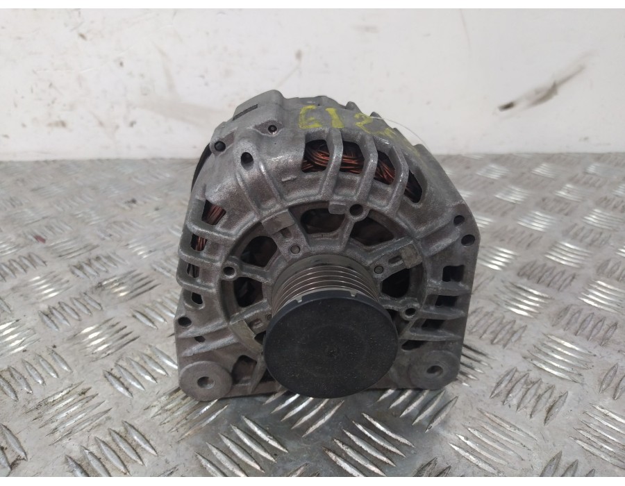 Recambio de alternador para renault trafic ii furgoneta (fl) 1.9 dci 100 (fl0c) referencia OEM IAM SG12B071  