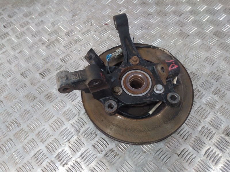Recambio de mangueta delantera derecha para opel antara a (l07) 2.0 cdti referencia OEM IAM 23373013  