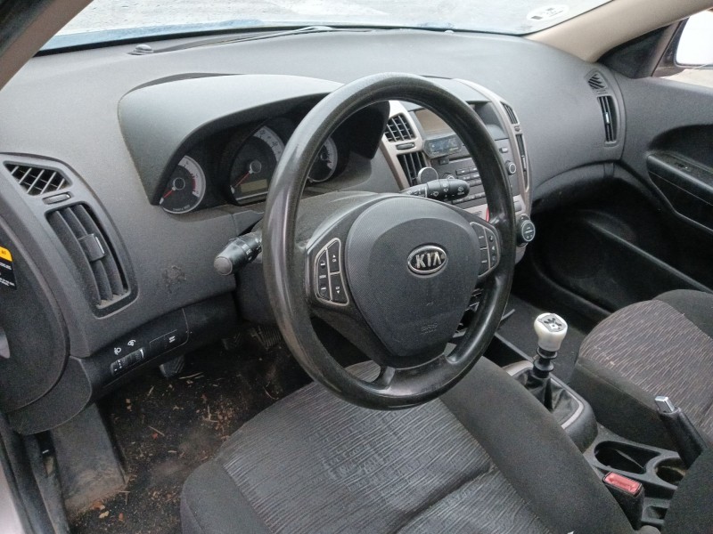 kia cee´d hatchback (ed) del año 2007