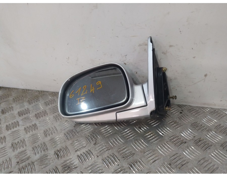 Recambio de retrovisor izquierdo para hyundai santa fé i (sm) 2.7 v6 4x4 referencia OEM IAM E4012147  