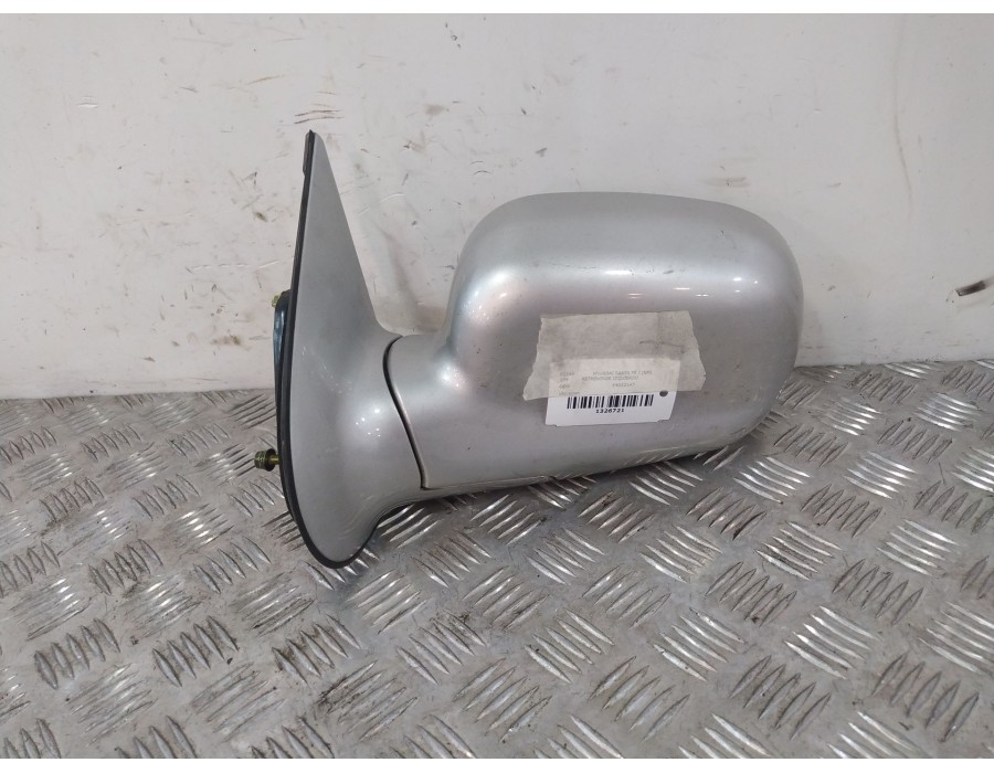 Recambio de retrovisor izquierdo para hyundai santa fé i (sm) 2.7 v6 4x4 referencia OEM IAM E4012147  