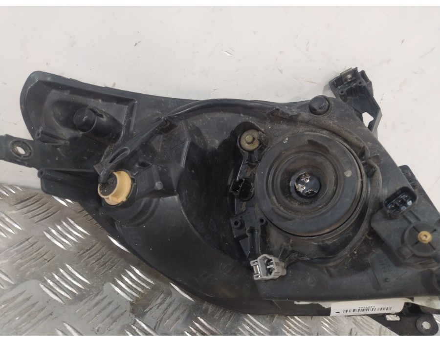 Recambio de faro derecho para suzuki swift iii (mz, ez) 1.3 ddis (rs 413d) referencia OEM IAM 3510062J11  