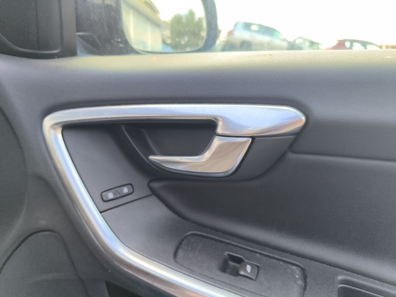 Recambio de maneta interior delantera derecha para volvo v60 i cross country (157) d4 referencia OEM IAM 39868056  