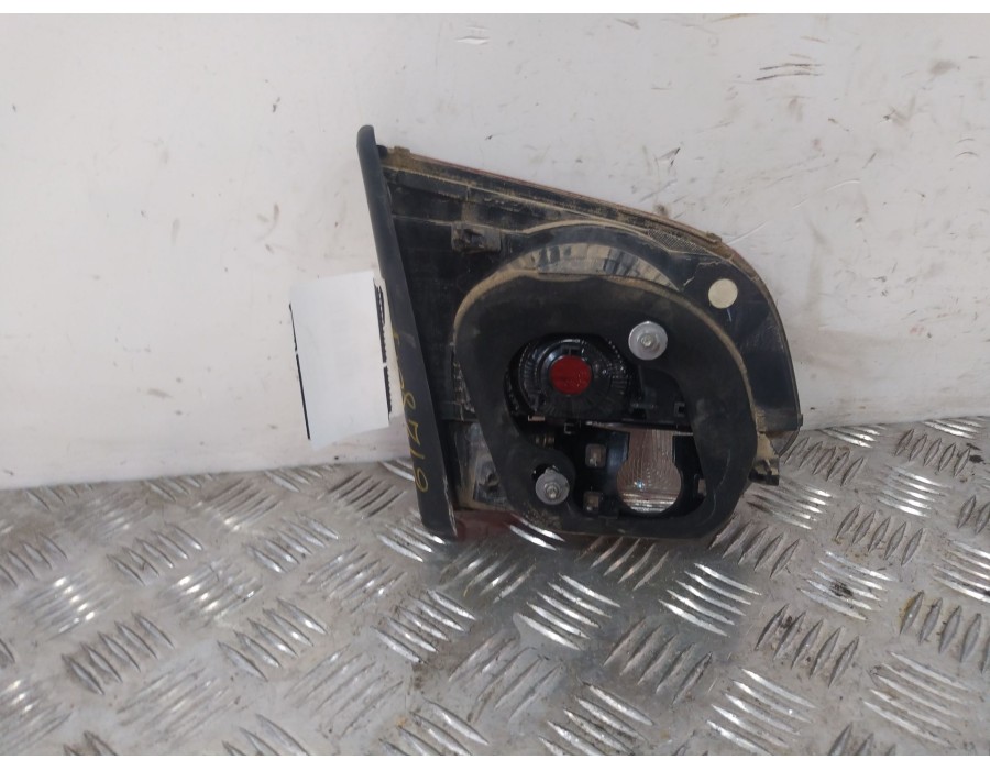 Recambio de piloto trasero derecho interior para volkswagen golf vi (5k1) 1.6 tdi referencia OEM IAM 5K0945108  