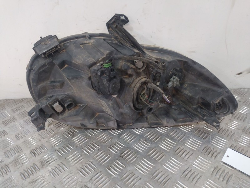 Recambio de faro izquierdo para citroën c1 referencia OEM IAM 89032402  