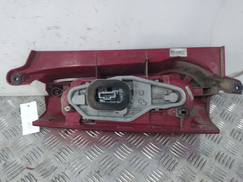 Recambio de piloto trasero derecho para citroën berlingo multispace (b9) 1.6 hdi 110 referencia OEM IAM 9680607880  