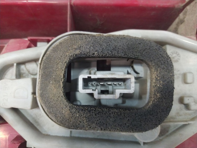 Recambio de piloto trasero derecho para citroën berlingo multispace (b9) 1.6 hdi 110 referencia OEM IAM 9680607880  