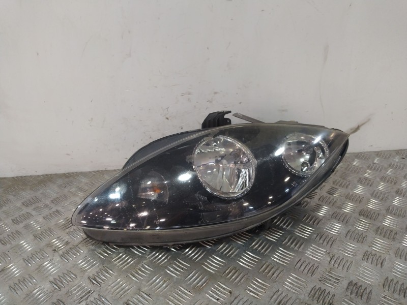 Recambio de faro izquierdo para seat altea (5p1) 1.9 tdi referencia OEM IAM 5P1941033A  
