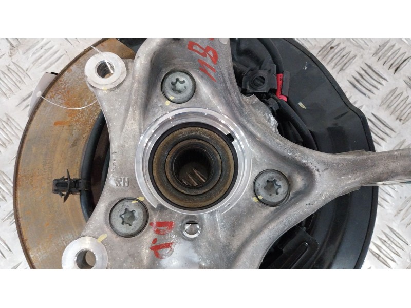 Recambio de mangueta delantera derecha para kia niro (de) 1.6 gdi hybrid referencia OEM IAM 51711G2000  