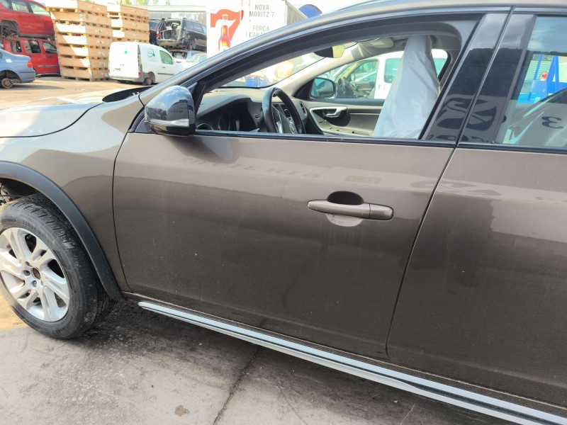 Recambio de puerta delantera izquierda para volvo v60 i cross country (157) d4 referencia OEM IAM 32291064  