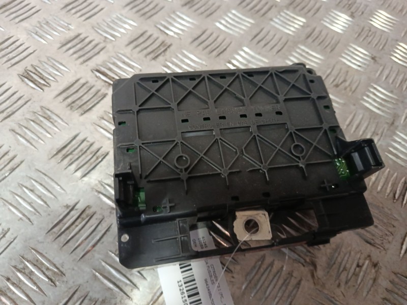 Recambio de caja fusibles para citroën c3 i (fc_, fn_) 1.4 16v referencia OEM IAM 964349888000  