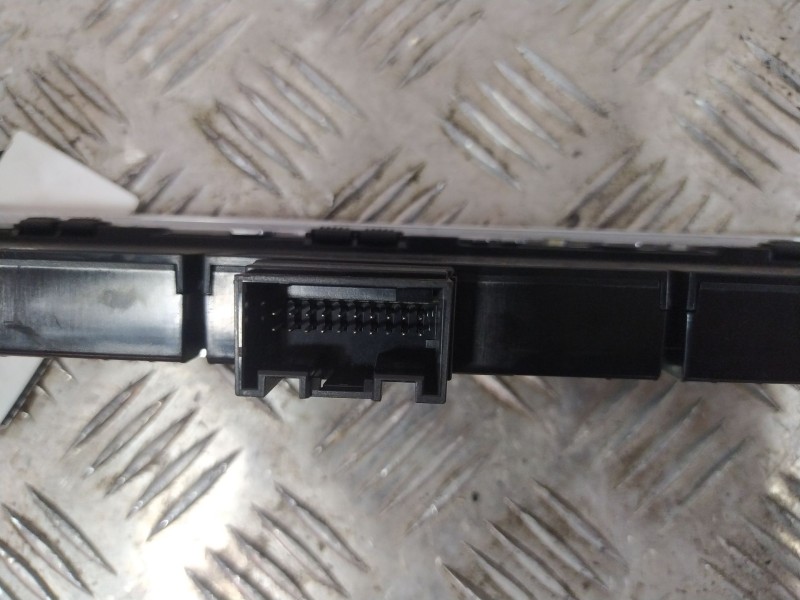 Recambio de mando multifuncion para audi q2 (gab, gag) 30 tdi referencia OEM IAM 81A925301  
