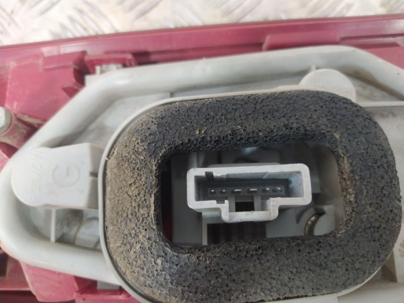 Recambio de piloto trasero izquierdo para citroën berlingo multispace (b9) 1.6 hdi 110 referencia OEM IAM 9680608080  