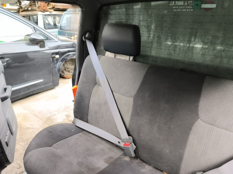 Recambio de cinturon seguridad trasero derecho para nissan pick up (d22) 2.5 dci 4wd referencia OEM IAM 88844VK400  