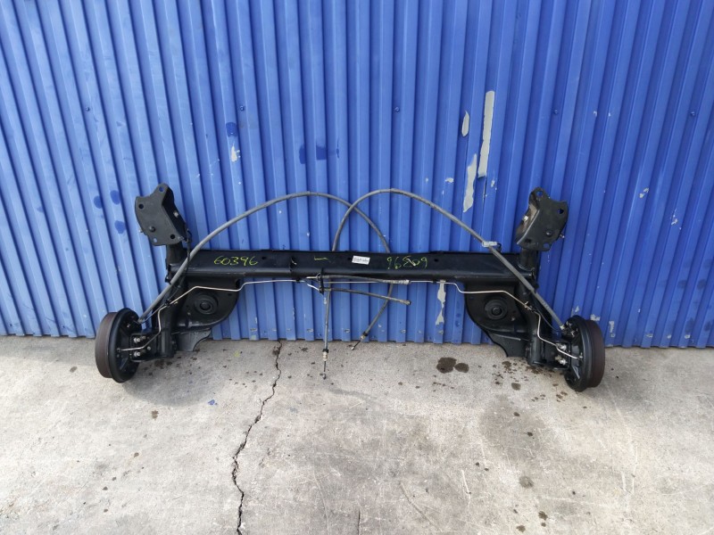 Recambio de puente trasero para dacia sandero ii (b8_) tce 90 (b8m1, b8ma) referencia OEM IAM 555016394R  