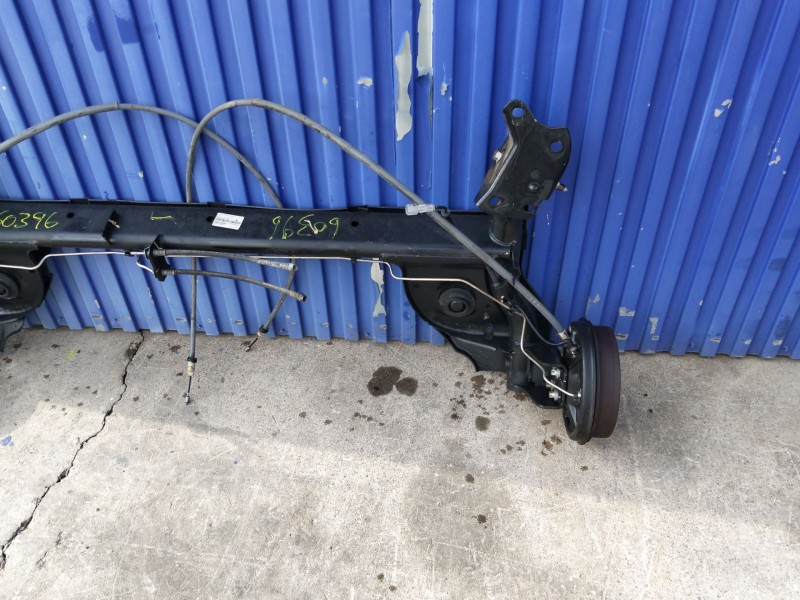 Recambio de puente trasero para dacia sandero ii (b8_) tce 90 (b8m1, b8ma) referencia OEM IAM 555016394R  