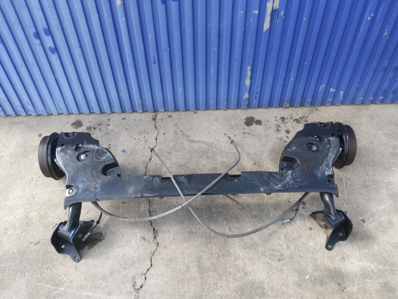 Recambio de puente trasero para dacia sandero ii (b8_) tce 90 (b8m1, b8ma) referencia OEM IAM 555016394R  