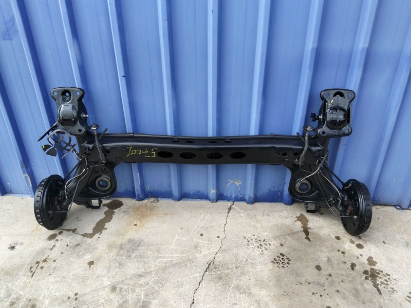 Recambio de puente trasero para volkswagen polo vi (aw1, bz1, ae1, bz3) 1.0 tsi referencia OEM IAM 2Q0501053CG  