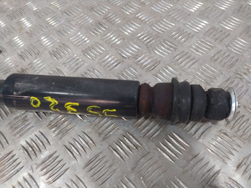 Recambio de amortiguador trasero derecho para kia picanto 1.0 cat referencia OEM IAM 553101Y100  