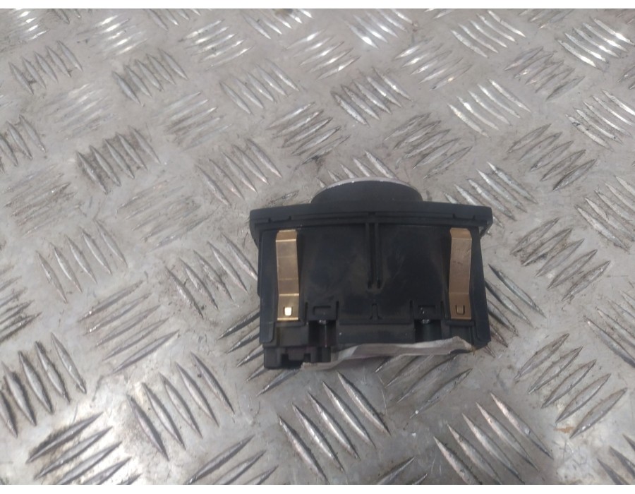 Recambio de mando luces para ford transit courier b460 furgón/monospace 1.5 tdci referencia OEM IAM AV1T13D061DC  