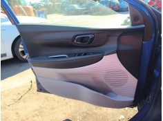 Recambio de guarnecido puerta delantera izquierda para hyundai i20 iii (bc3, bi3) 1.0 t-gdi referencia OEM IAM 82310Q0100  