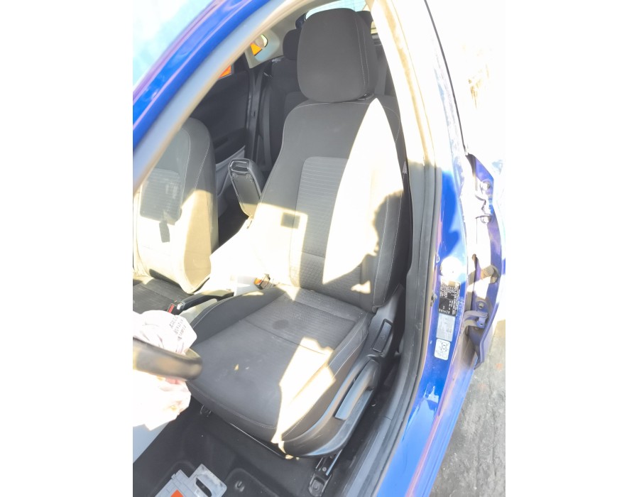Recambio de asiento delantero izquierdo para hyundai i20 iii (bc3, bi3) 1.0 t-gdi referencia OEM IAM 88300Q0100O6B  