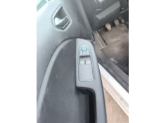 Recambio de mando elevalunas delantero izquierdo para renault clio v (b7_) 1.0 tce 100 (b7mt) referencia OEM IAM 254107073R  