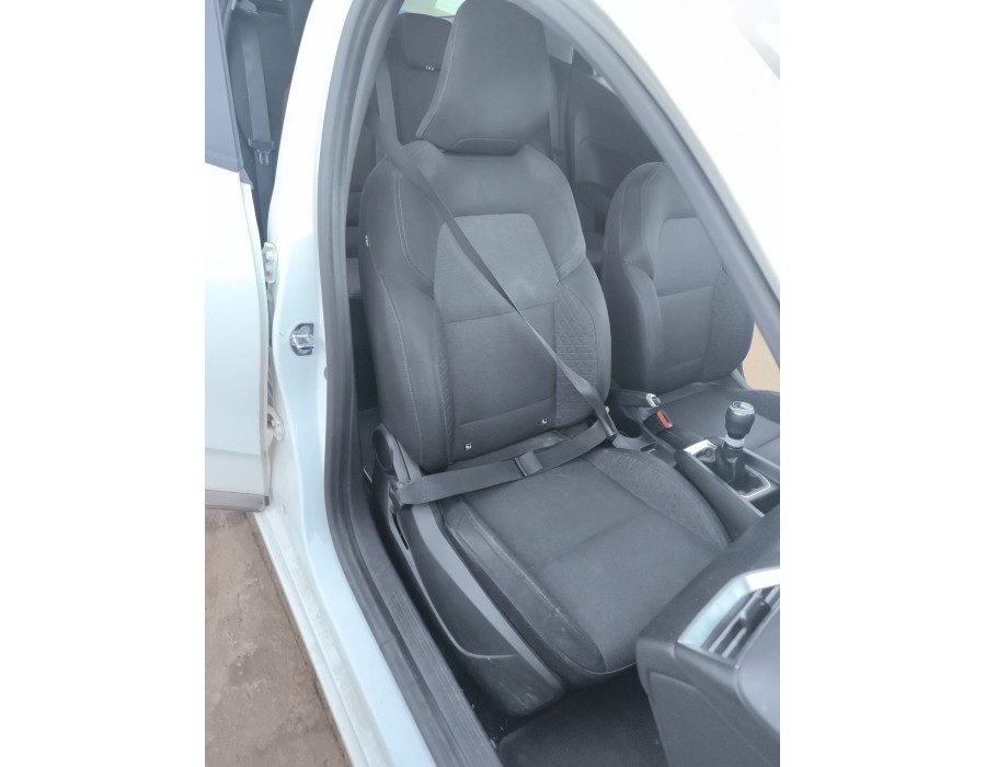 Recambio de asiento delantero derecho para renault clio v (b7_) 1.0 tce 100 (b7mt) referencia OEM IAM 873017782R  