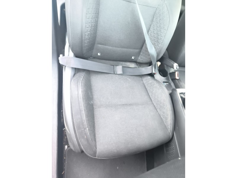 Recambio de asiento delantero derecho para renault clio v (b7_) 1.0 tce 100 (b7mt) referencia OEM IAM 873017782R  