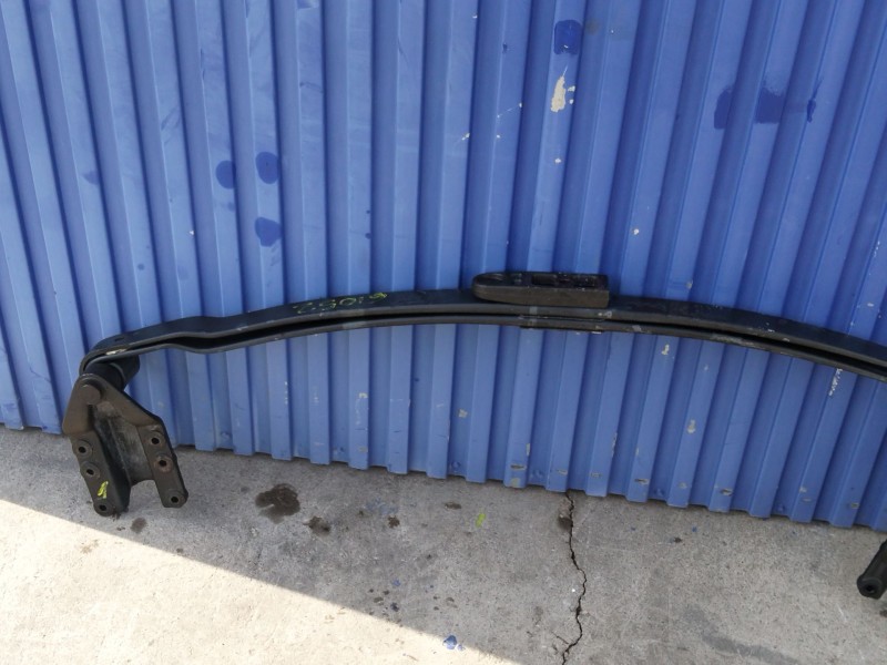 Recambio de ballesta delantera para nissan atleon 120 tk110.35 tk56.35/4 referencia OEM IAM   