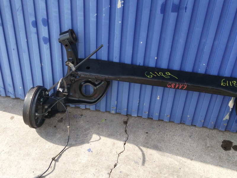 Recambio de puente trasero para nissan micra iv (k13k, k13kk) 1.2 referencia OEM IAM 555011HA2B  