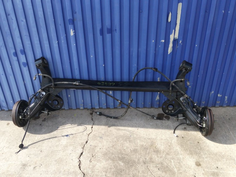 Recambio de puente trasero para kia picanto 1.0 cat referencia OEM IAM 5510007301  