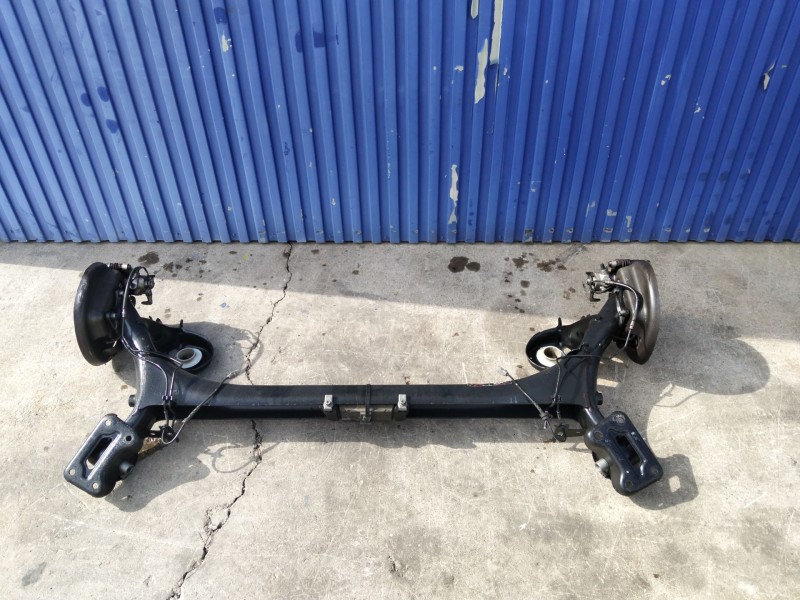 Recambio de puente trasero para citroën c4 lim. 1.6 16v referencia OEM IAM 5148Y7  