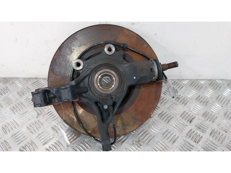Recambio de mangueta delantera izquierda para bmw 3 (e46) 320 d referencia OEM IAM 31226757024  
