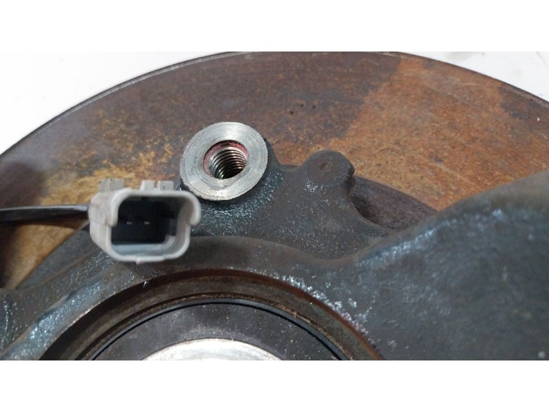 Recambio de mangueta delantera izquierda para bmw 3 (e46) 320 d referencia OEM IAM 31226757024  