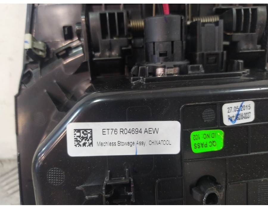 Recambio de guantera para ford transit courier b460 furgón/monospace 1.5 tdci referencia OEM IAM ET76R04694AEW  