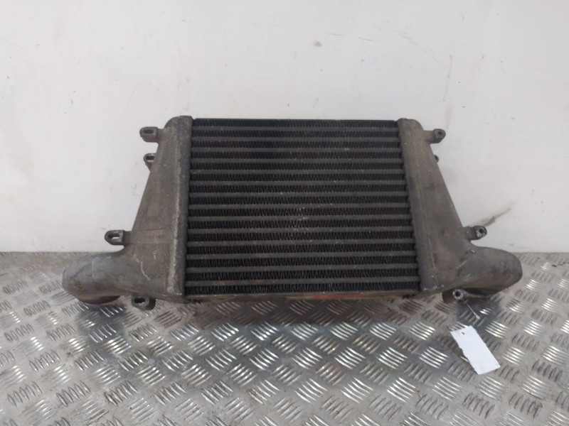 Recambio de intercooler para nissan atleon 120 tk110.35 tk56.35/4 referencia OEM IAM 19879005  