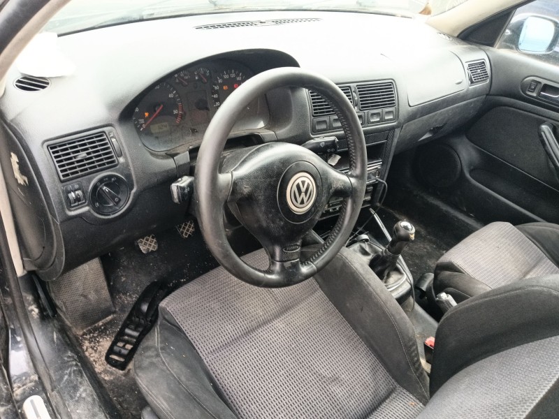 volkswagen golf iv (1j1) del año 2001