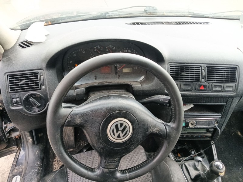 volkswagen golf iv (1j1) del año 2001