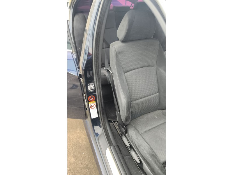 Recambio de cinturon seguridad delantero derecho para bmw 3 (e90) 320 d referencia OEM IAM 72117234768  
