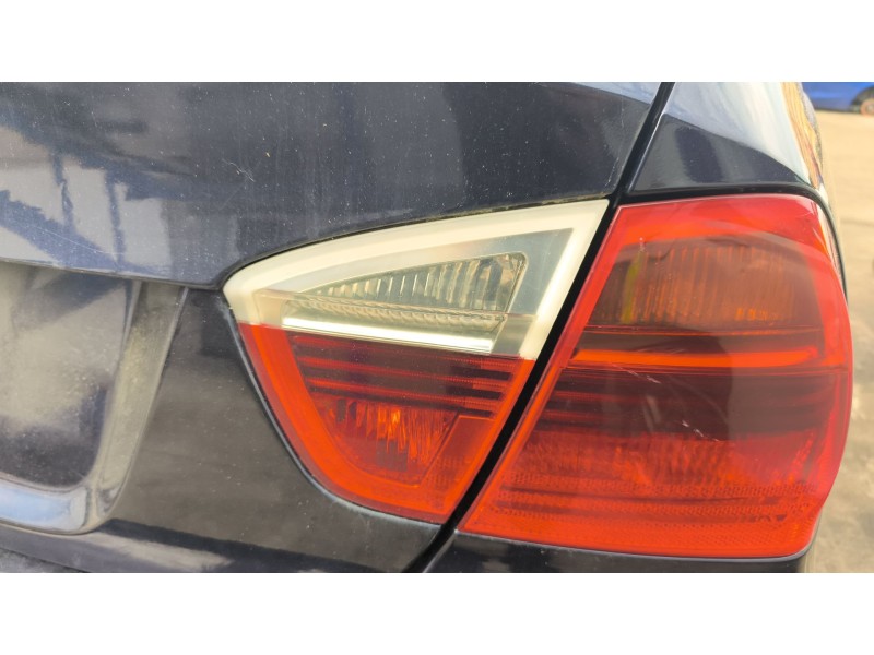 Recambio de piloto trasero derecho interior para bmw 3 (e90) 320 d referencia OEM IAM 63216937460  