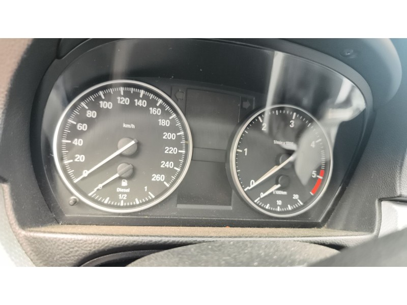Recambio de cuadro instrumentos para bmw 3 (e90) 320 d referencia OEM IAM 9242346  