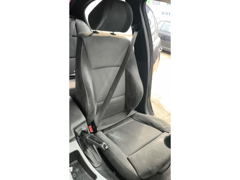 Recambio de enganche cinturon delantero izquierdo para bmw 3 (e90) 320 d referencia OEM IAM 9117261  