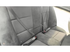 Recambio de enganche cinturon trasero izquierdo para bmw 3 (e90) 320 d referencia OEM IAM 72117211595  