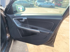 Recambio de guarnecido puerta delantera derecha para volvo v60 i cross country (157) d4 referencia OEM IAM 8635860RH  