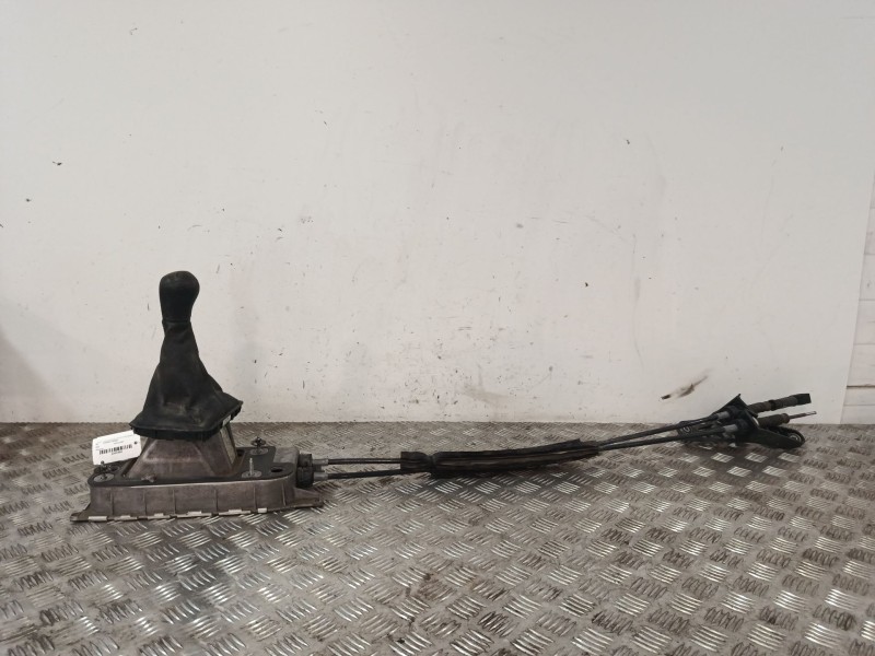 Recambio de palanca cambio para volkswagen caddy iv monospace (sab, saj) 2.0 tdi referencia OEM IAM 1T0711049BD 1K0711046T 