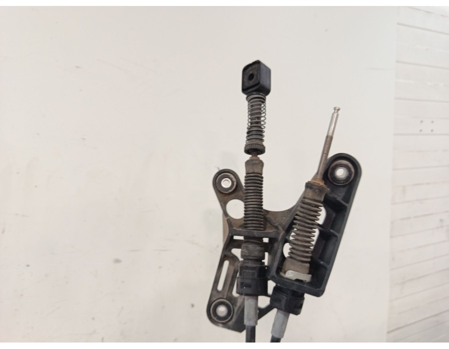 Recambio de palanca cambio para volkswagen caddy iv monospace (sab, saj) 2.0 tdi referencia OEM IAM 1T0711049BD 1K0711046T 
