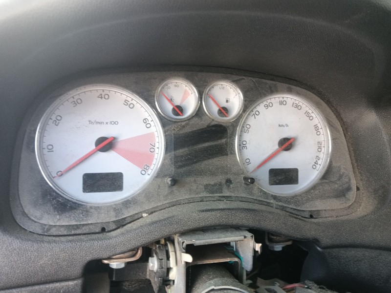 Recambio de cuadro instrumentos para peugeot 307 cc (3b) 2.0 16v referencia OEM IAM 9661323180  